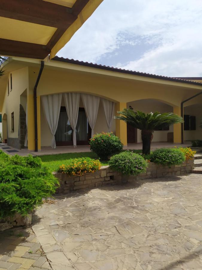 Magnolia House Apartment Scanzano Jonico Exterior foto